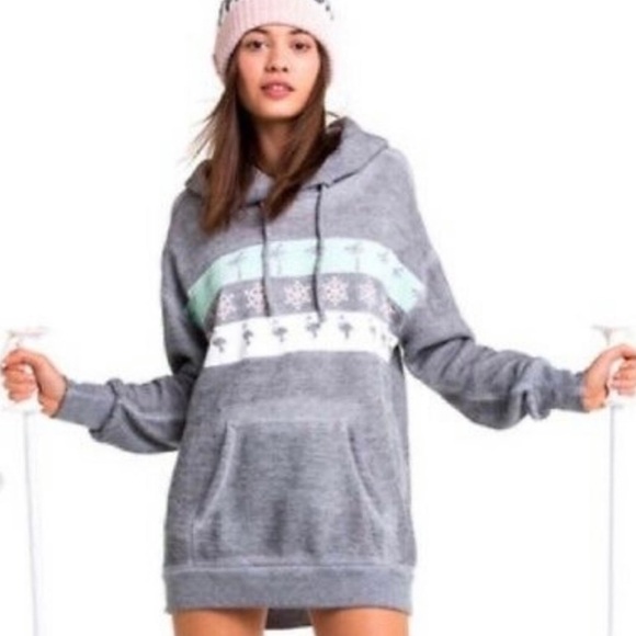 Wildfox Palm Tree Flamingo Snowflake Heather Gray Pullover Hoodie Sweatshirt - Picture 1 of 5